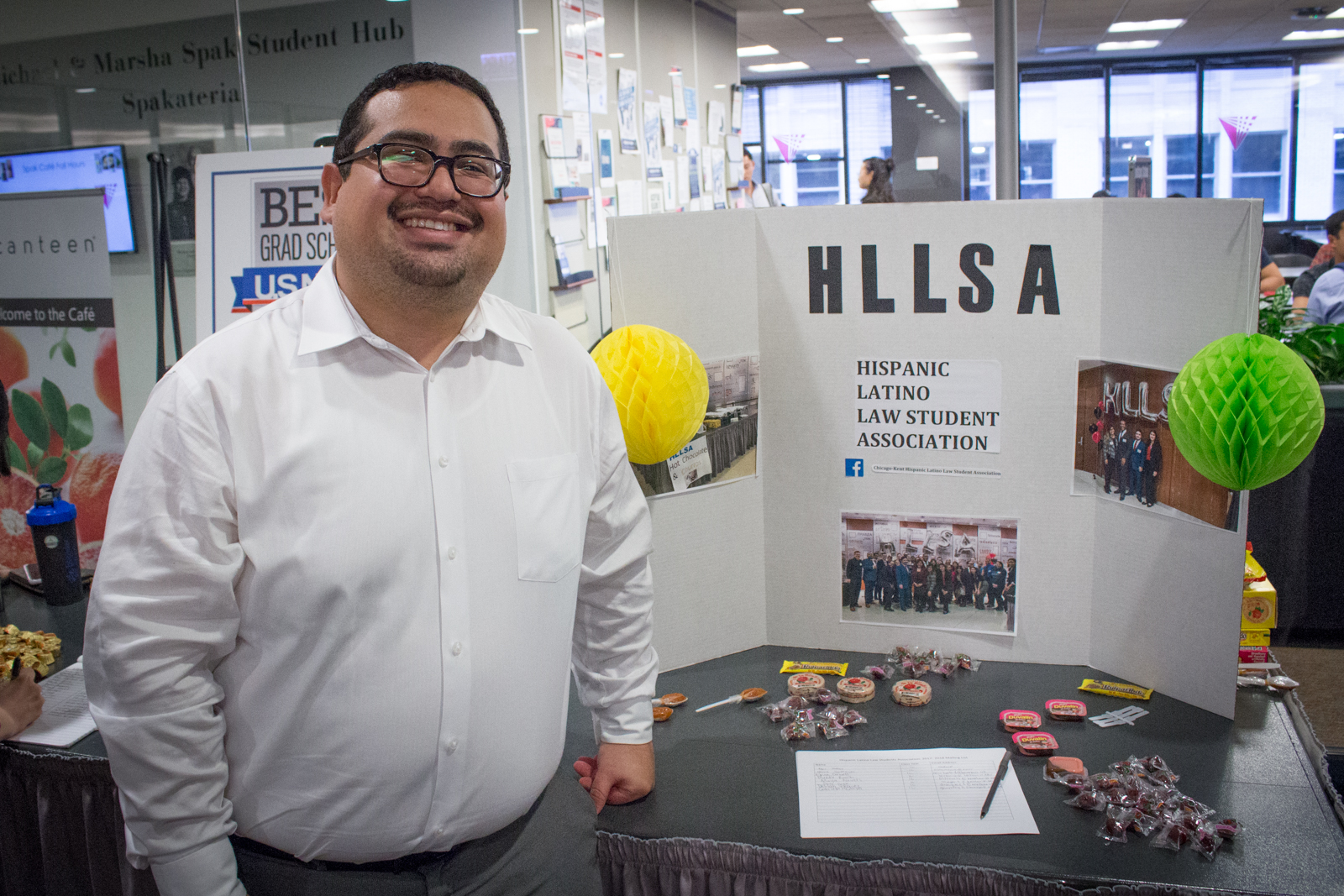 HLLSA at 2017 Chicago-Kent Student Organization Fair
